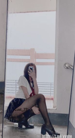 柏栩栩