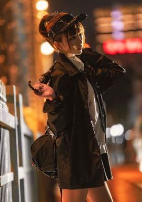 h女主从小被c到大1v1男男
