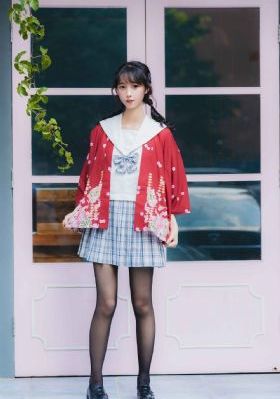 美丽的小蜜蜂美国版1主题曲